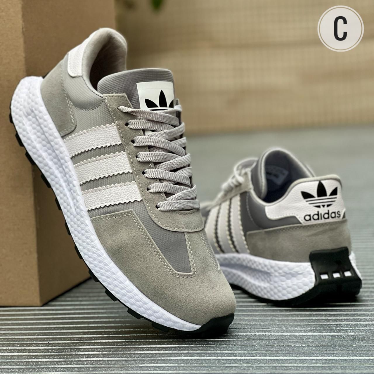 Tenis Adidas Retropy W35