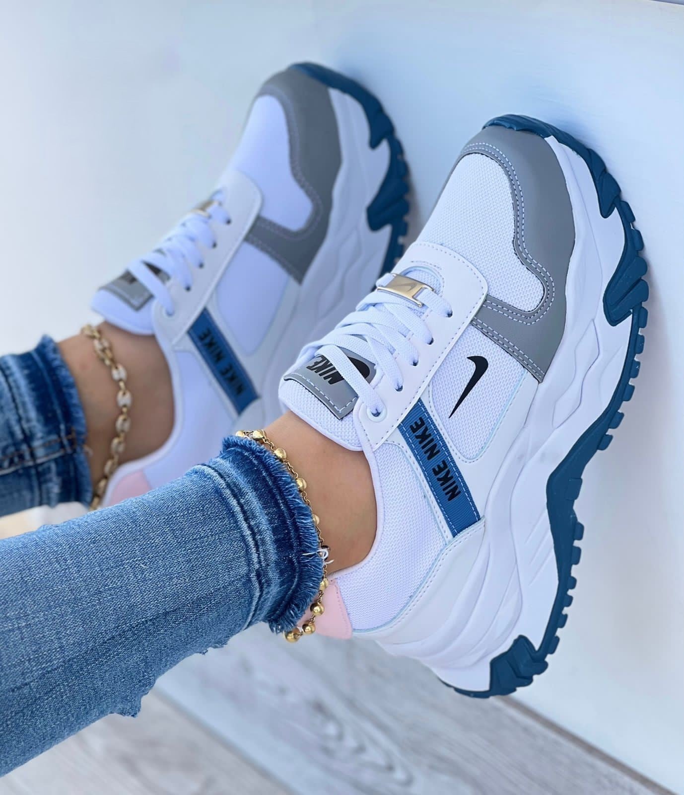 Gray helmet for bikers