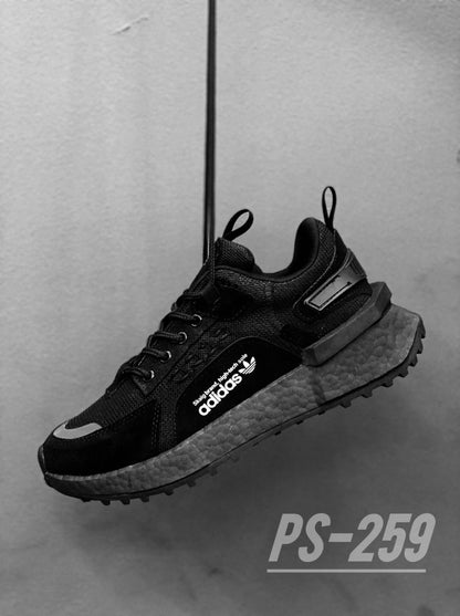 Tenis Adidas Sakaige
