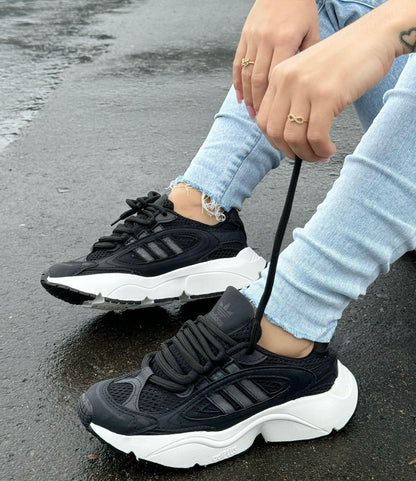 Tenis Adidas Ozmillen Deportivos Dama